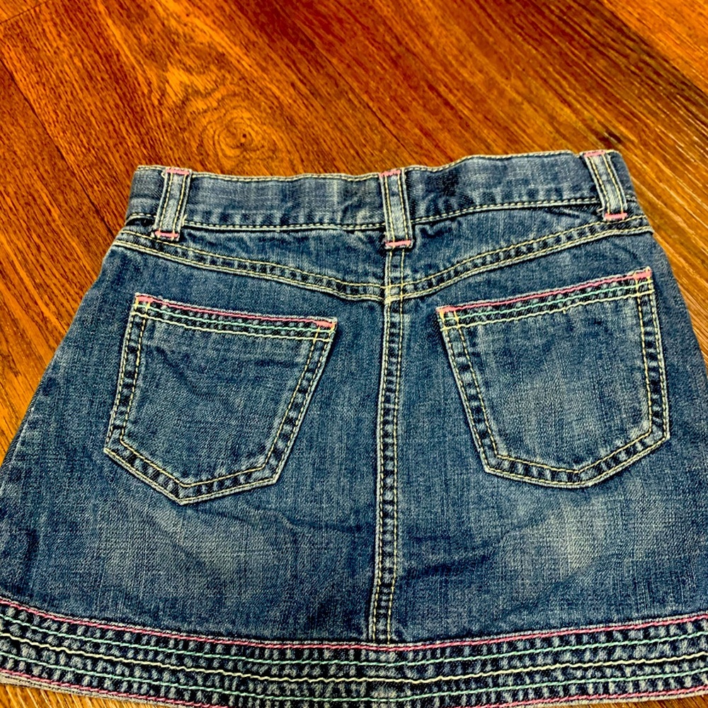 Girls size 5 Gymboree jean skirt with colorful trim